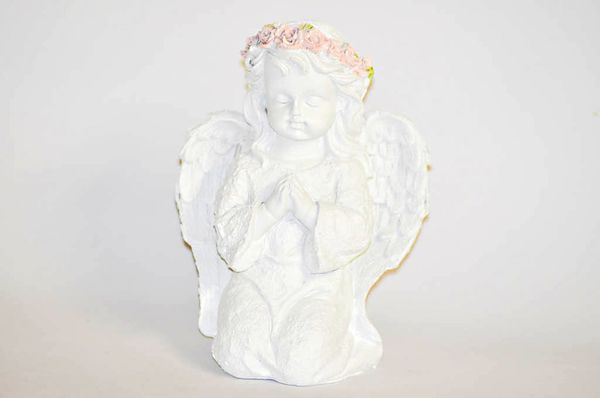 Anjel biely klačiaci 16cm ruž.